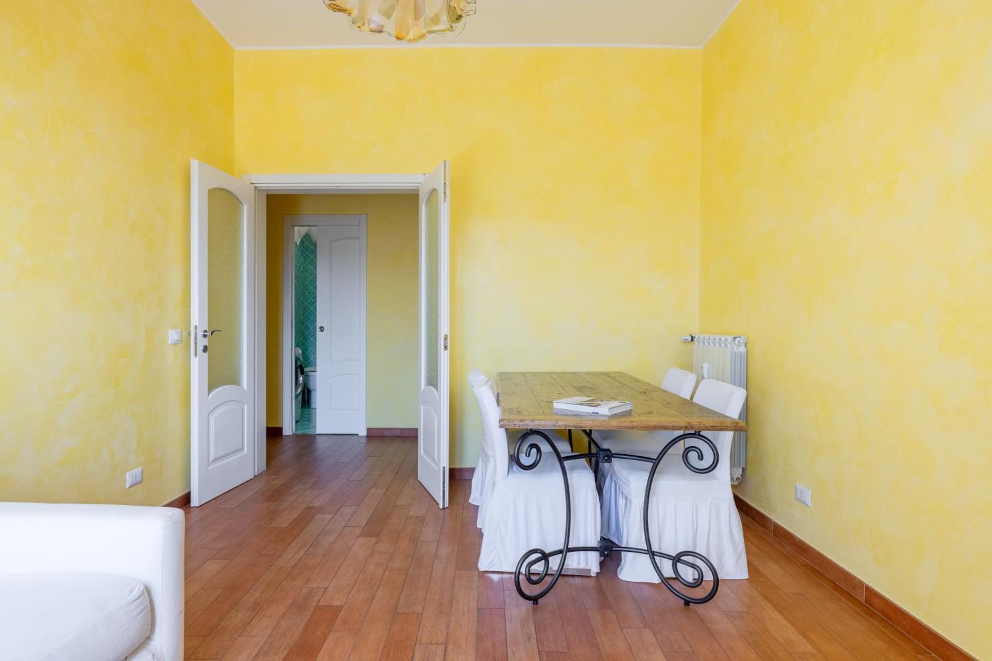 Emanuele Filiberto - B&d Apts Apartment