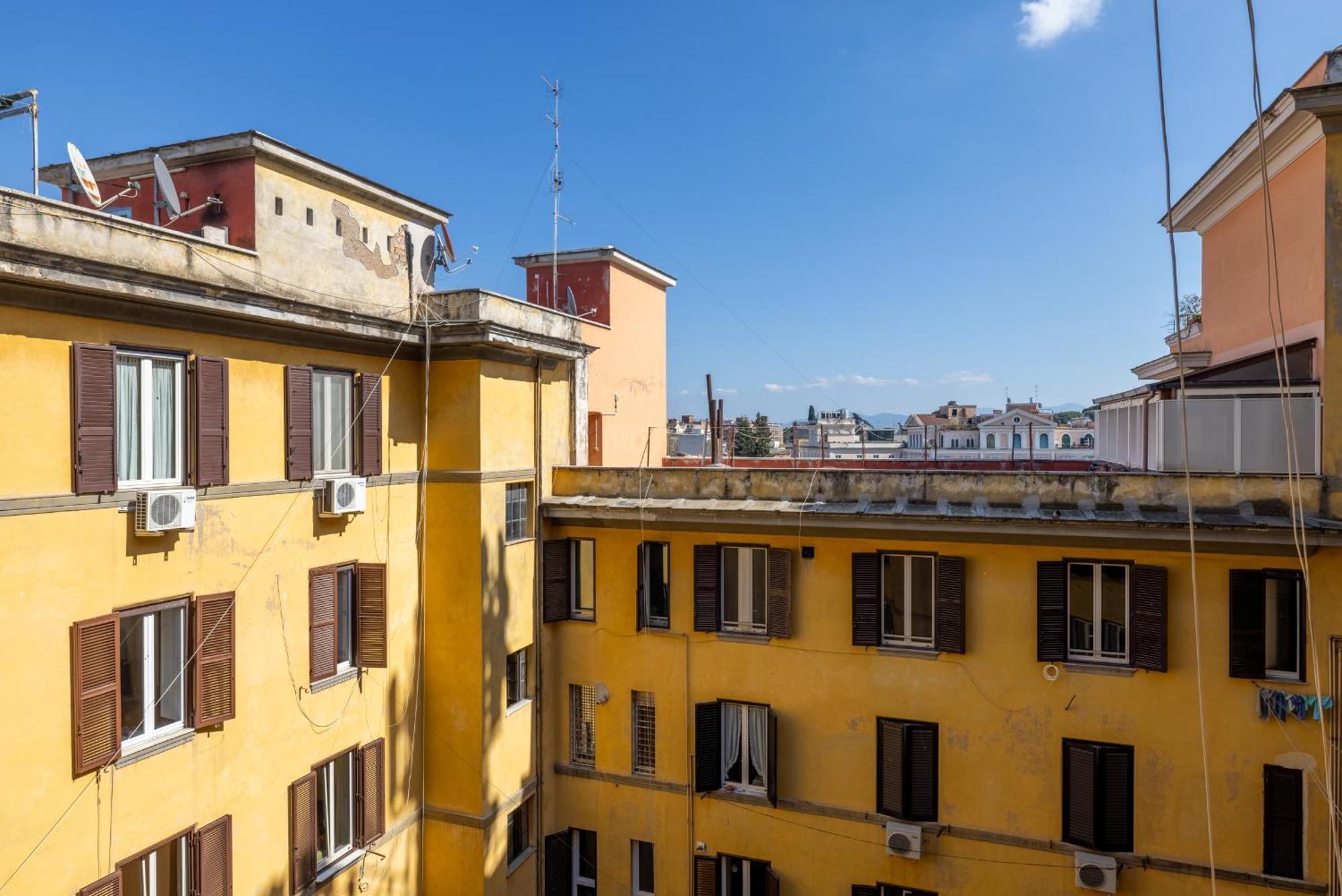 Emanuele Filiberto - B&d Apts Apartment *